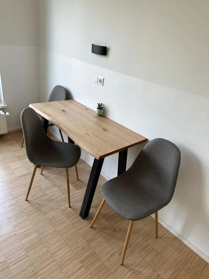 Lion'S Rooms N Apartments Vienne