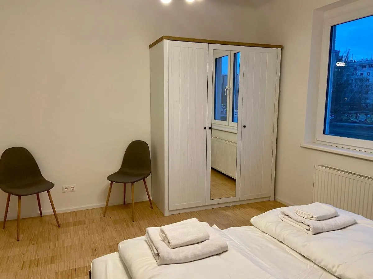 Aparthotel Lion'S Rooms N Apartments Wenen