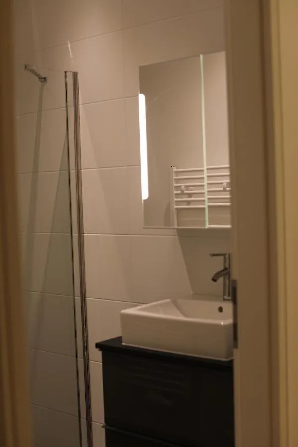 Lion'S Rooms N Apartments ウィーン オーストリア