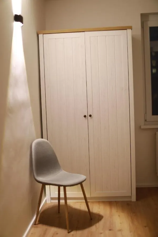 Lion'S Rooms N Apartments Viena