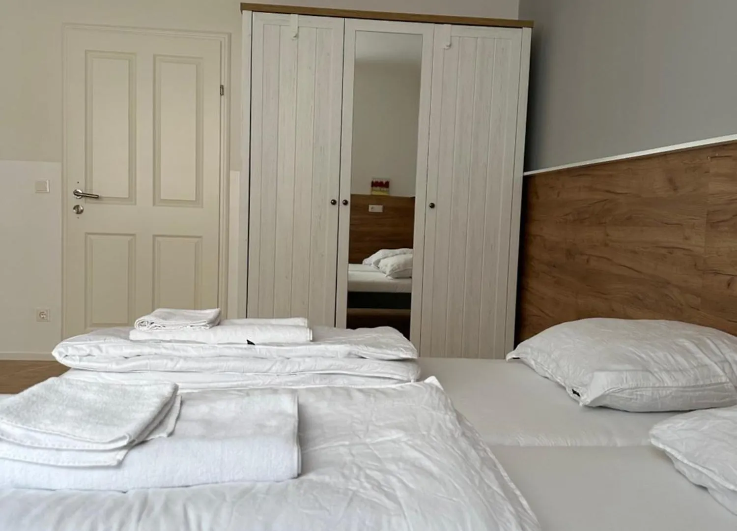 アパートホテル Lion'S Rooms N Apartments ウィーン オーストリア